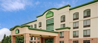 Wingate by Wyndham - Fargo