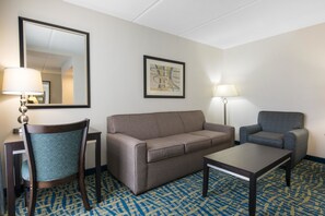 TV - Holiday Inn Savannah S - I-95 Gateway by IHG (Savannah)