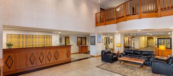 La Quinta Inn & Suites by Wyndham Garden City