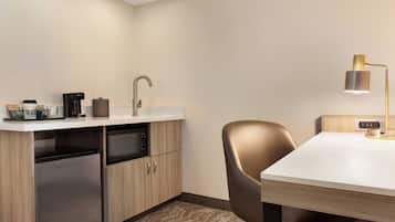 Fridge, microwave, coffee/tea maker