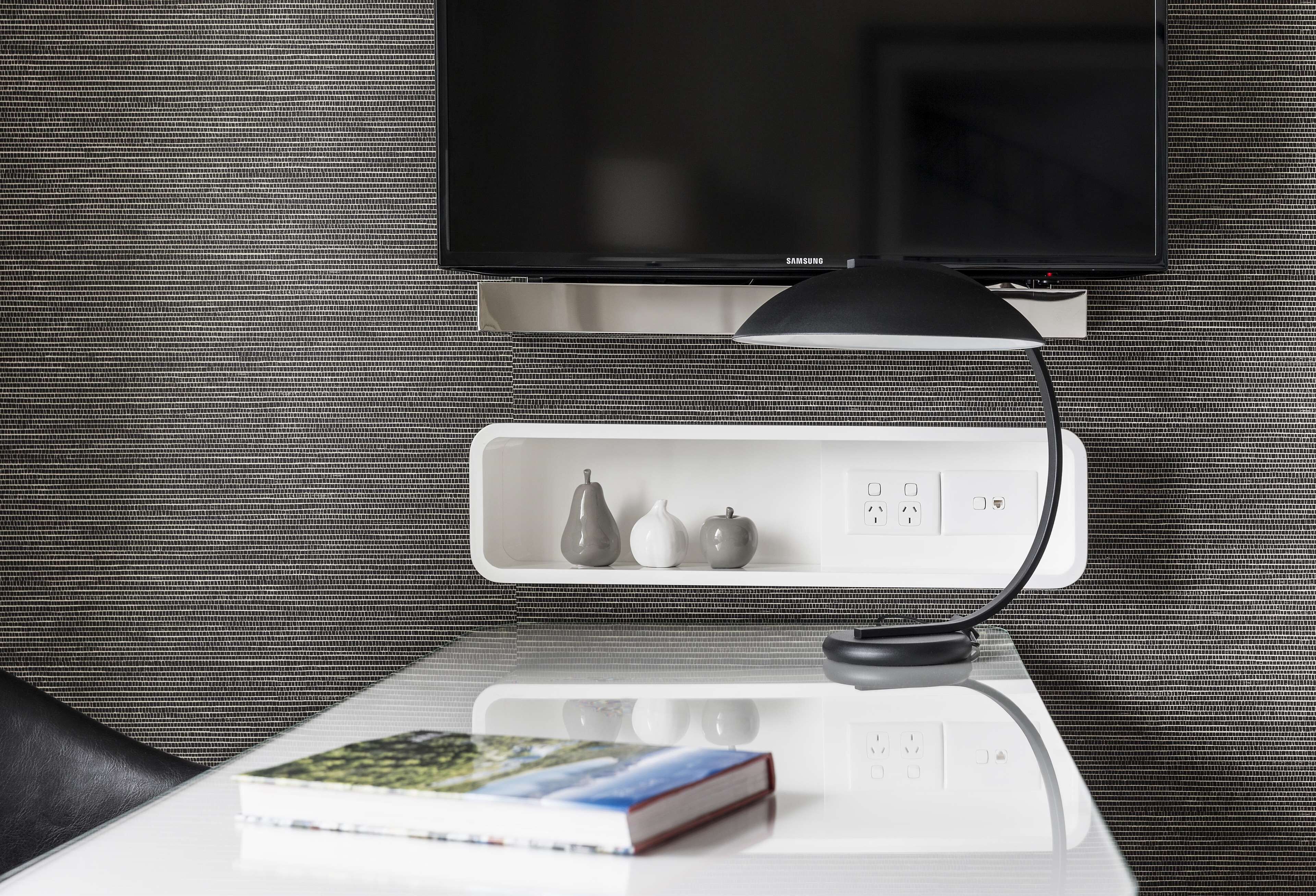 1 bedroom, premium bedding, minibar, in-room safe