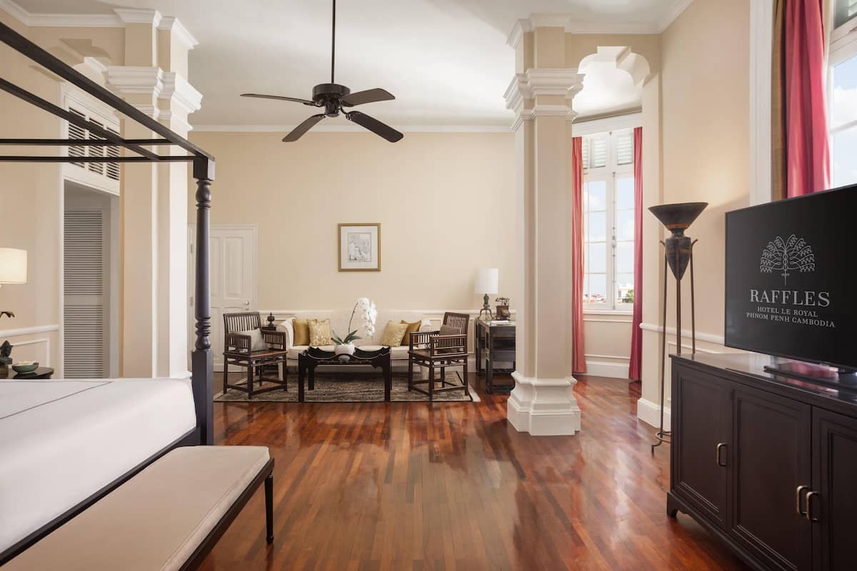 Royal Suite, Multiple Beds | 1 bedroom, minibar, in-room safe, individually furnished