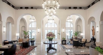 Raffles Hotel Le Royal