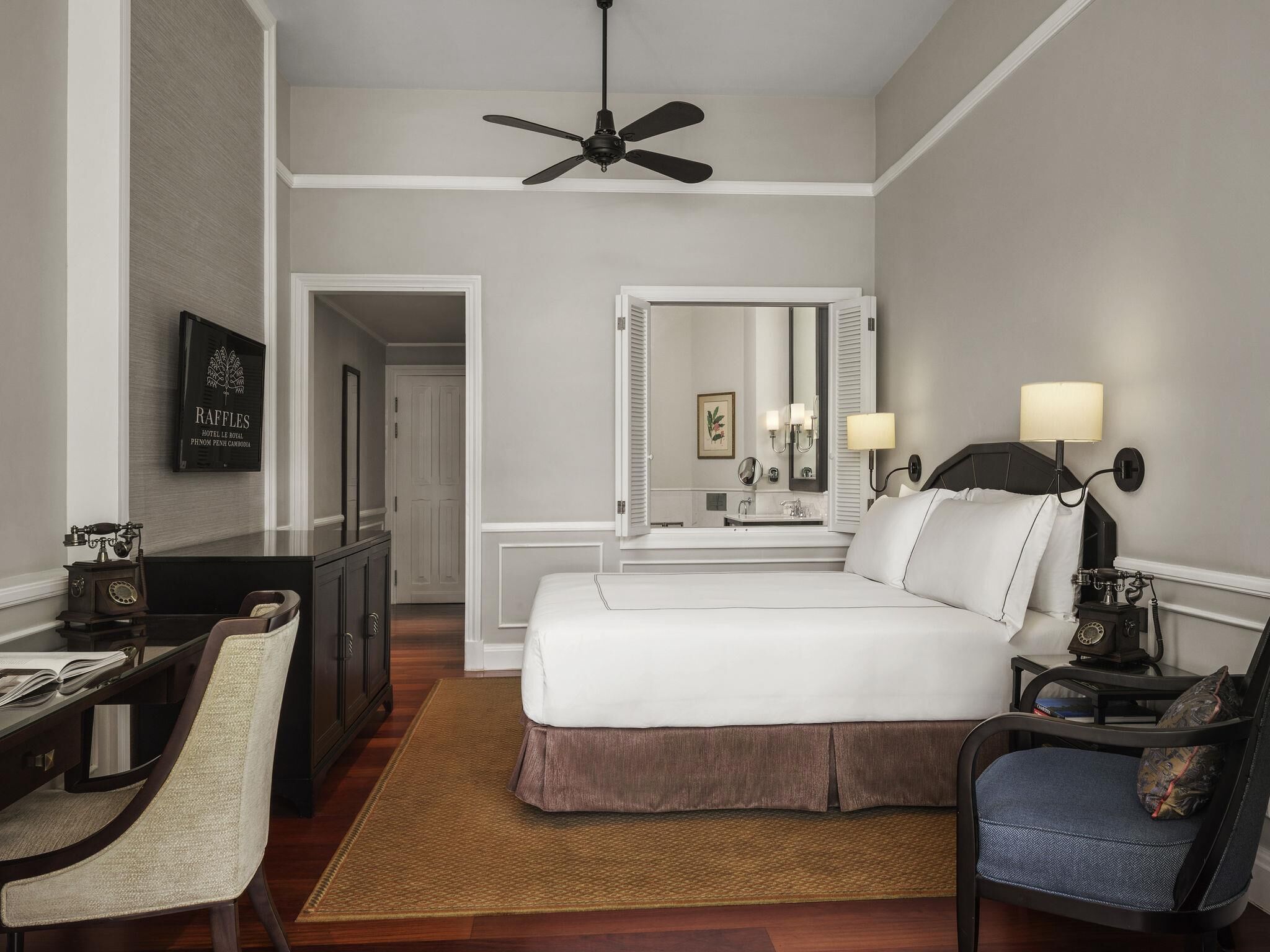 State Room King Bed | Minibar, in-room safe, individually furnished, desk