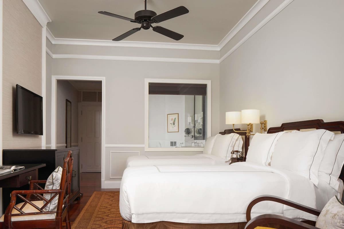 1 bedroom, Egyptian cotton sheets, premium bedding, pillow-top beds