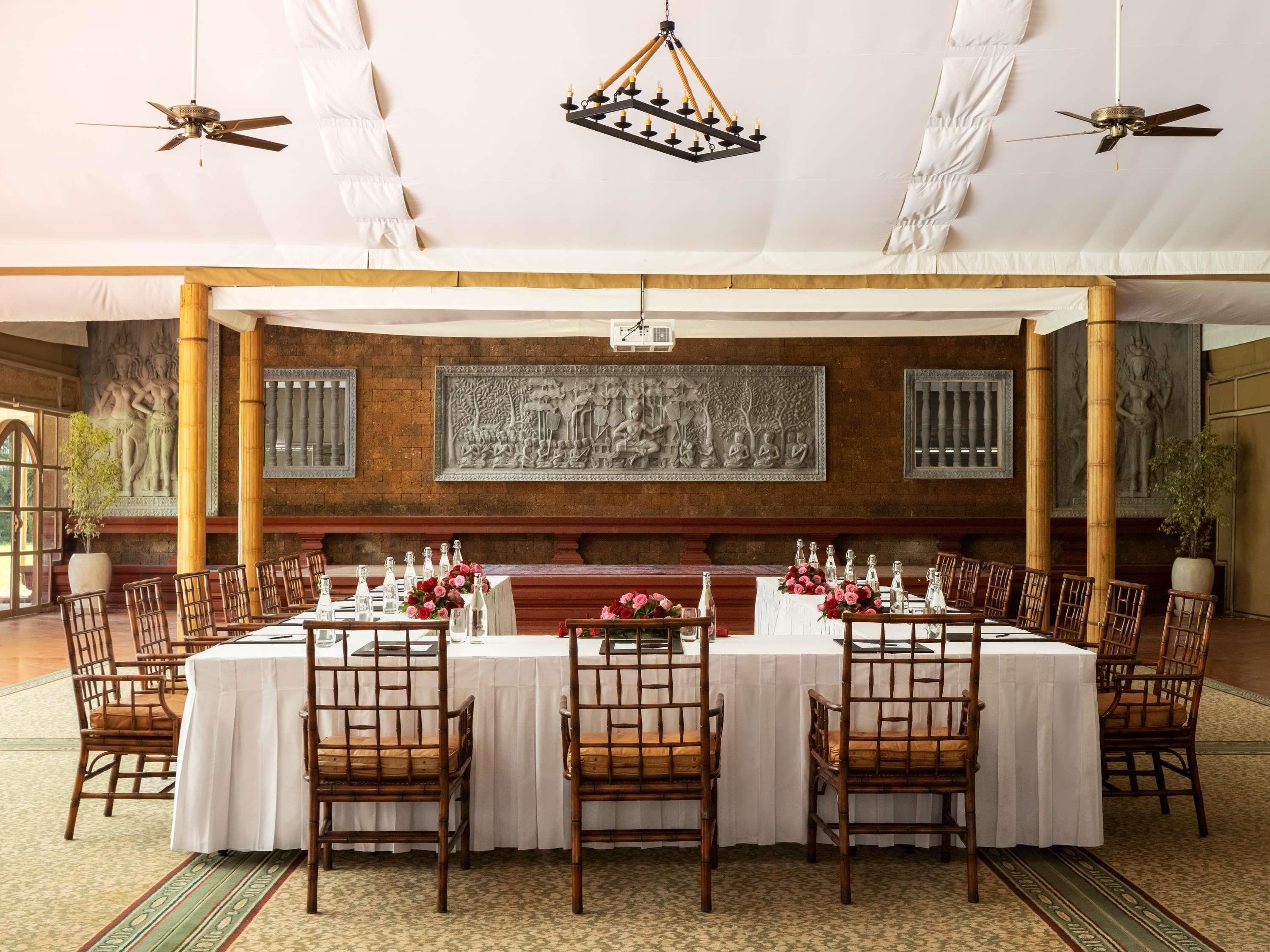 Meeting facility