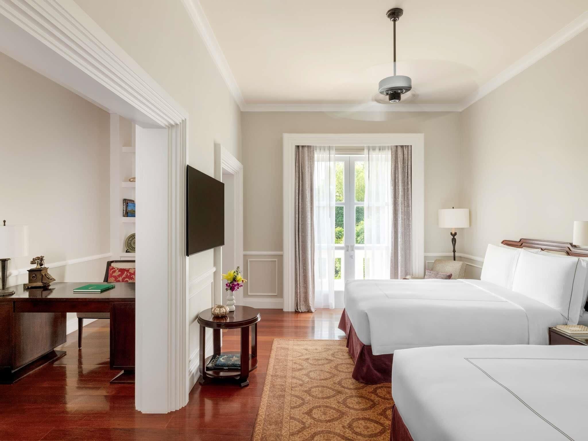 Colonial Suite Twin