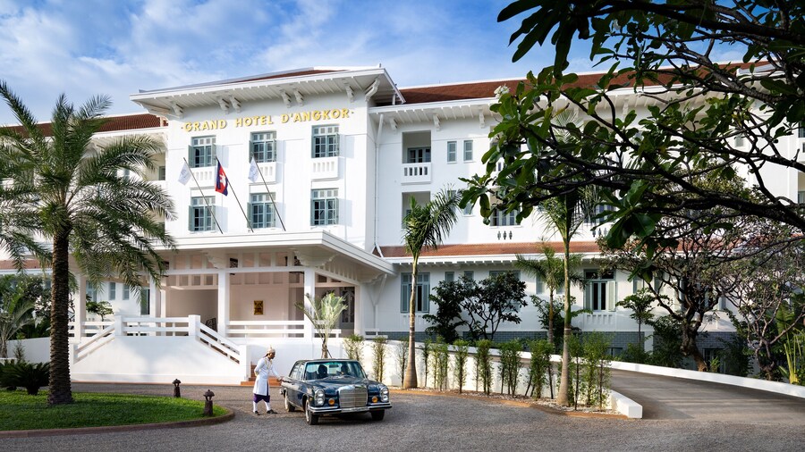 Raffles Grand Hotel d'Angkor