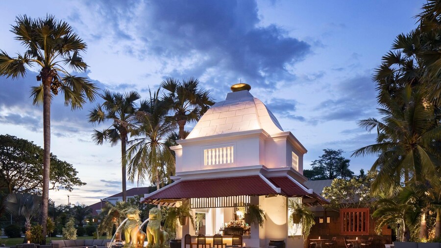 Raffles Grand Hotel d'Angkor