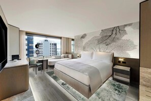 Executive-Zimmer, 1 King-Bett | Hochwertige Bettwaren, Minibar, Zimmersafe, Schreibtisch