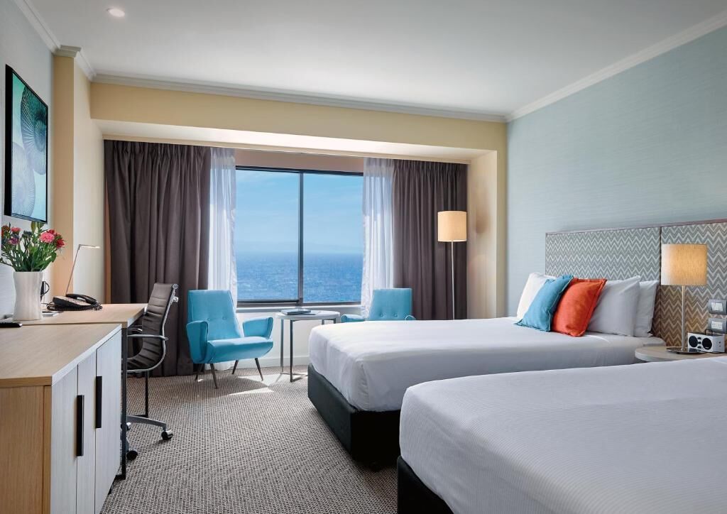 grand twin room, ocean view | premium bedding, minibar, in-room safe, desk