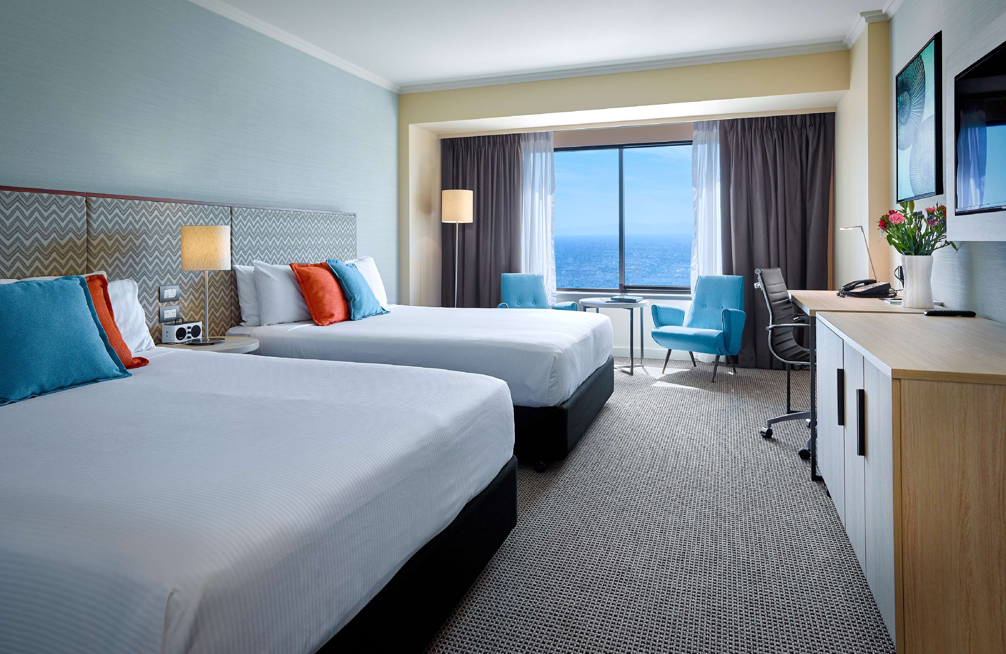 Grand Twin Room, Ocean View | Premium bedding, minibar, in-room safe, desk