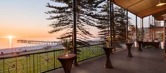 Stamford Grand Adelaide