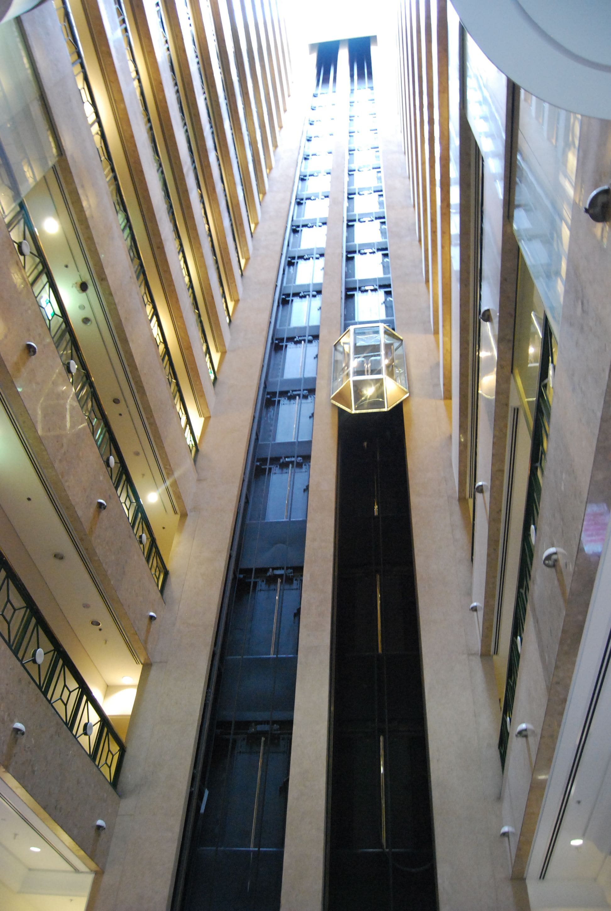 入口