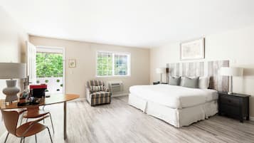 Single Room | Egyptian cotton sheets, premium bedding, desk, laptop workspace