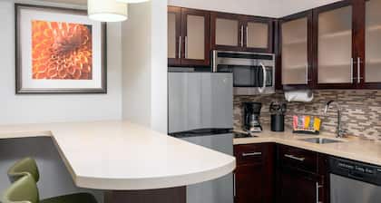 Staybridge Suites Miami Doral Area by IHG