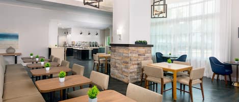 Dagelijks ontbijtbuffet inbegrepen