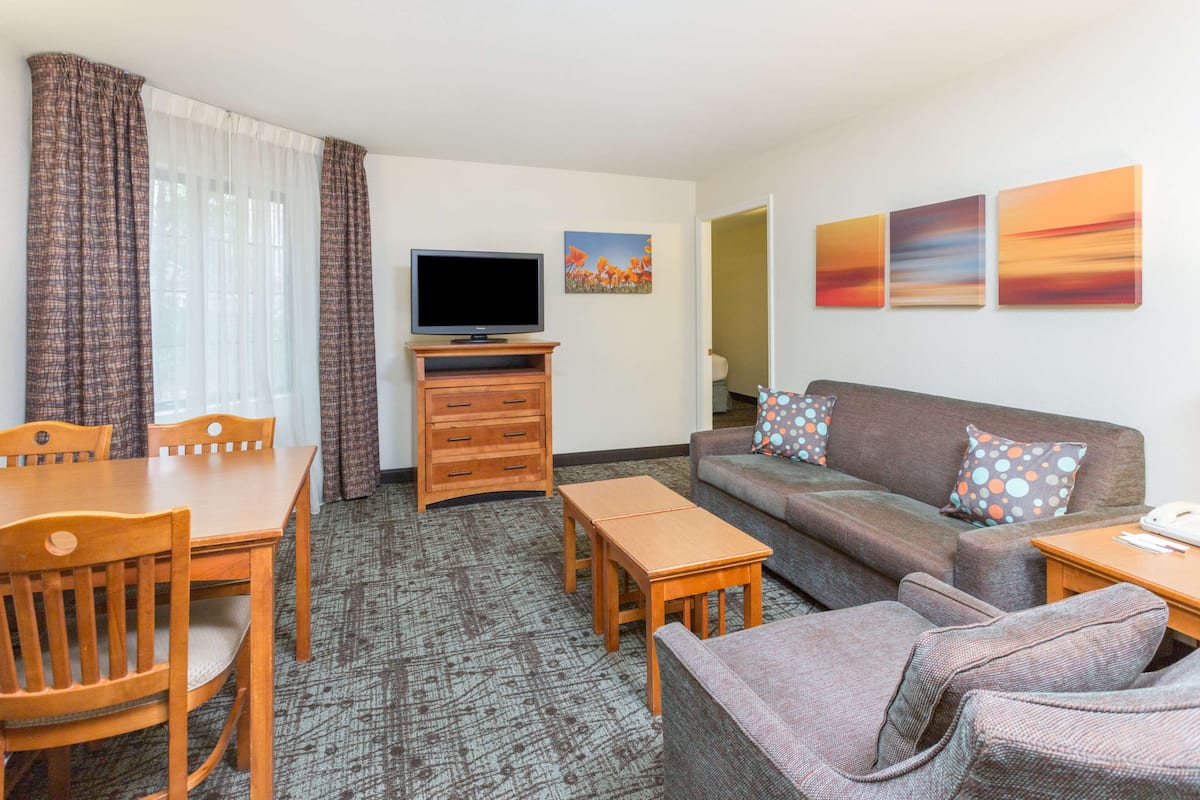 1 Schlafzimmer, Bettwäsche aus ägyptischer Baumwolle
