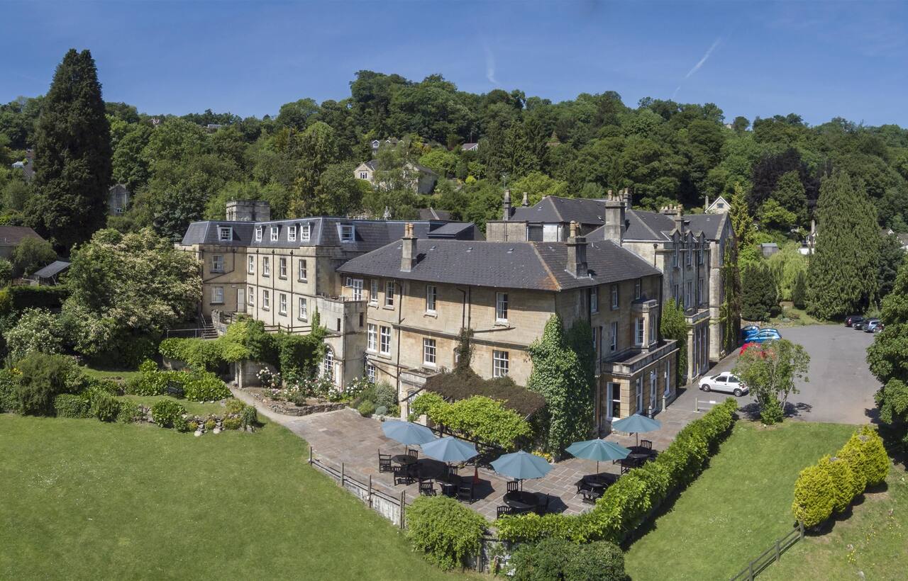 Best Western Limpley Stoke Hotel