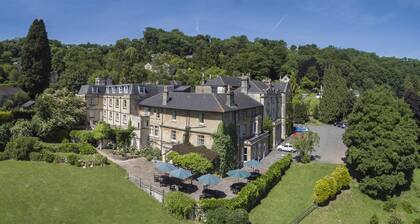 Best Western Limpley Stoke Hotel