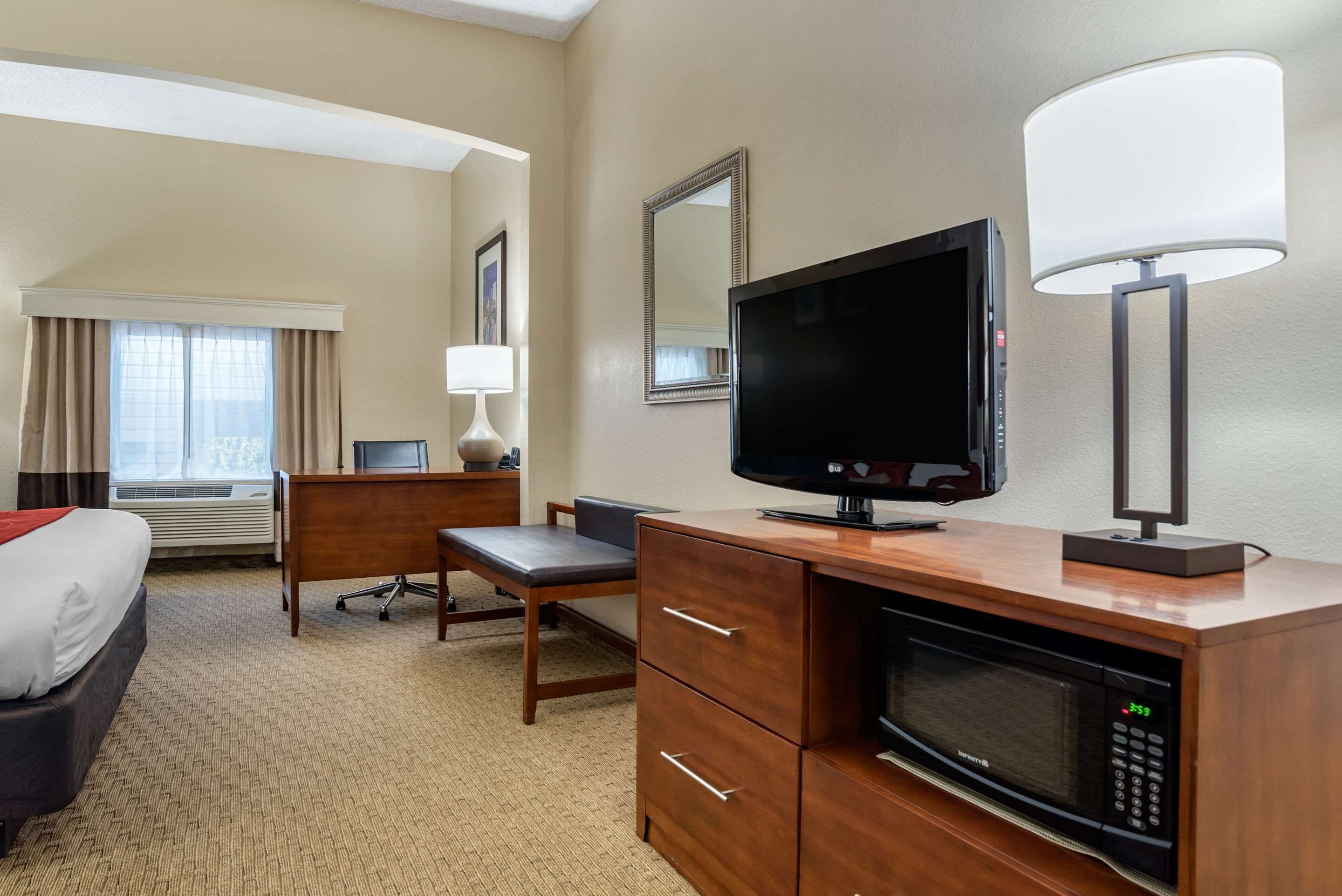 suite, 2 queen beds, non smoking | desk, laptop workspace, blackout curtains, soundproofing