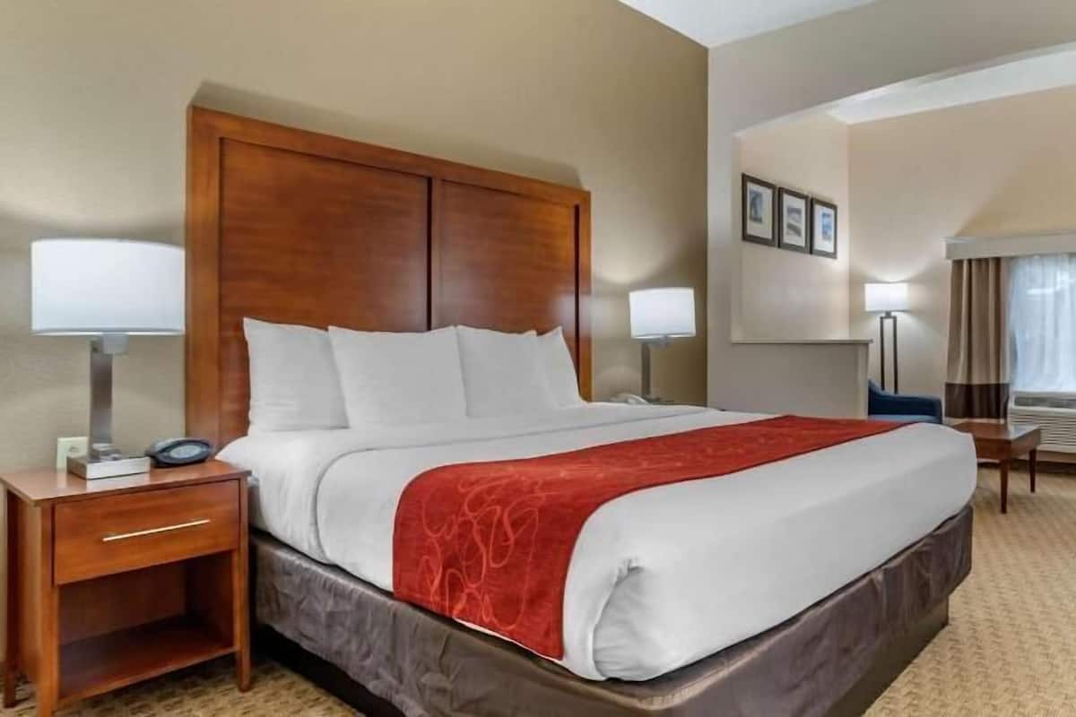 Desk, laptop workspace, blackout drapes, soundproofing