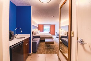 In-room safe, desk, laptop workspace, blackout curtains