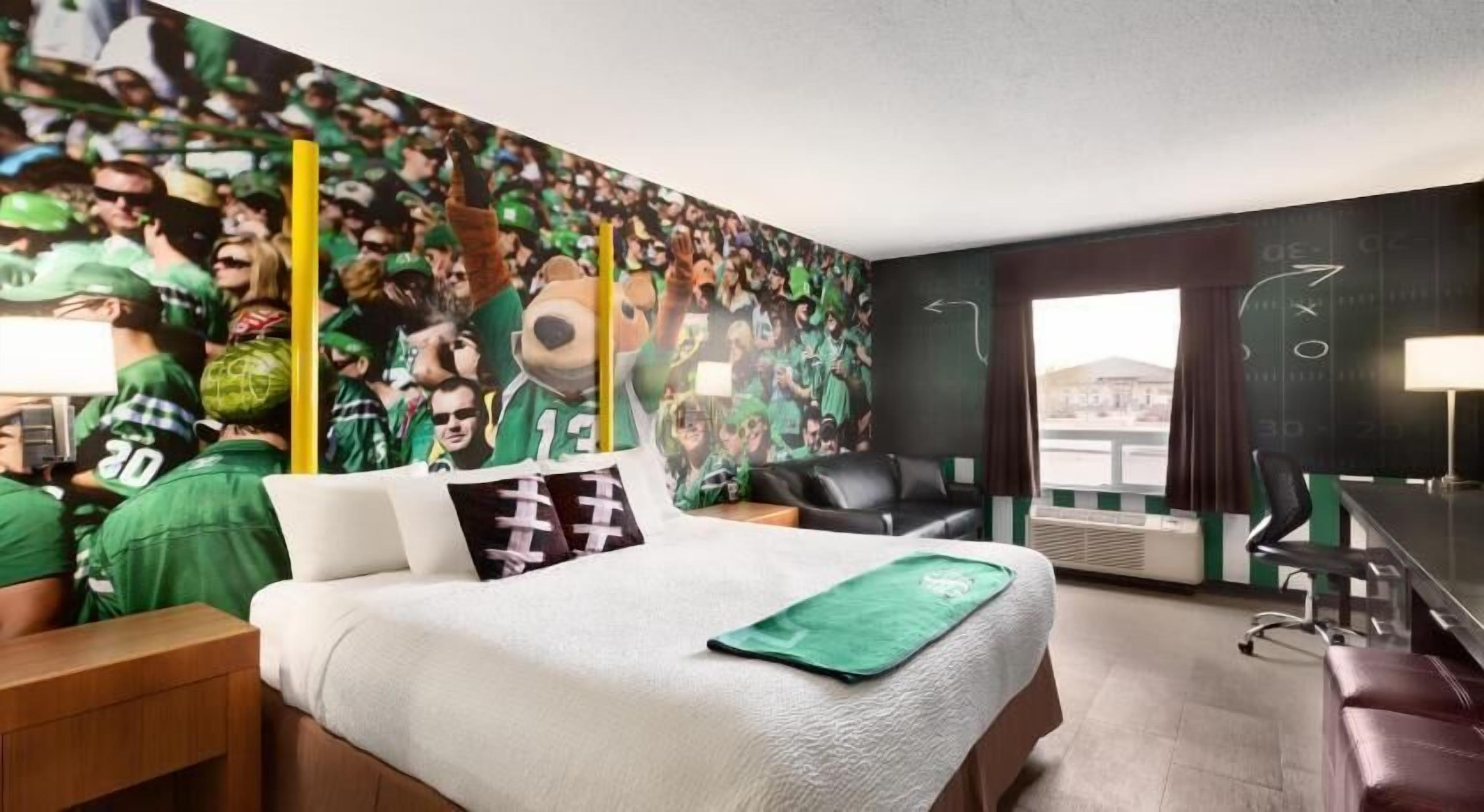 Bureau, espace de travail pour ordinateur portable, rideaux occultants