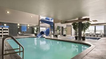 Piscine couverte