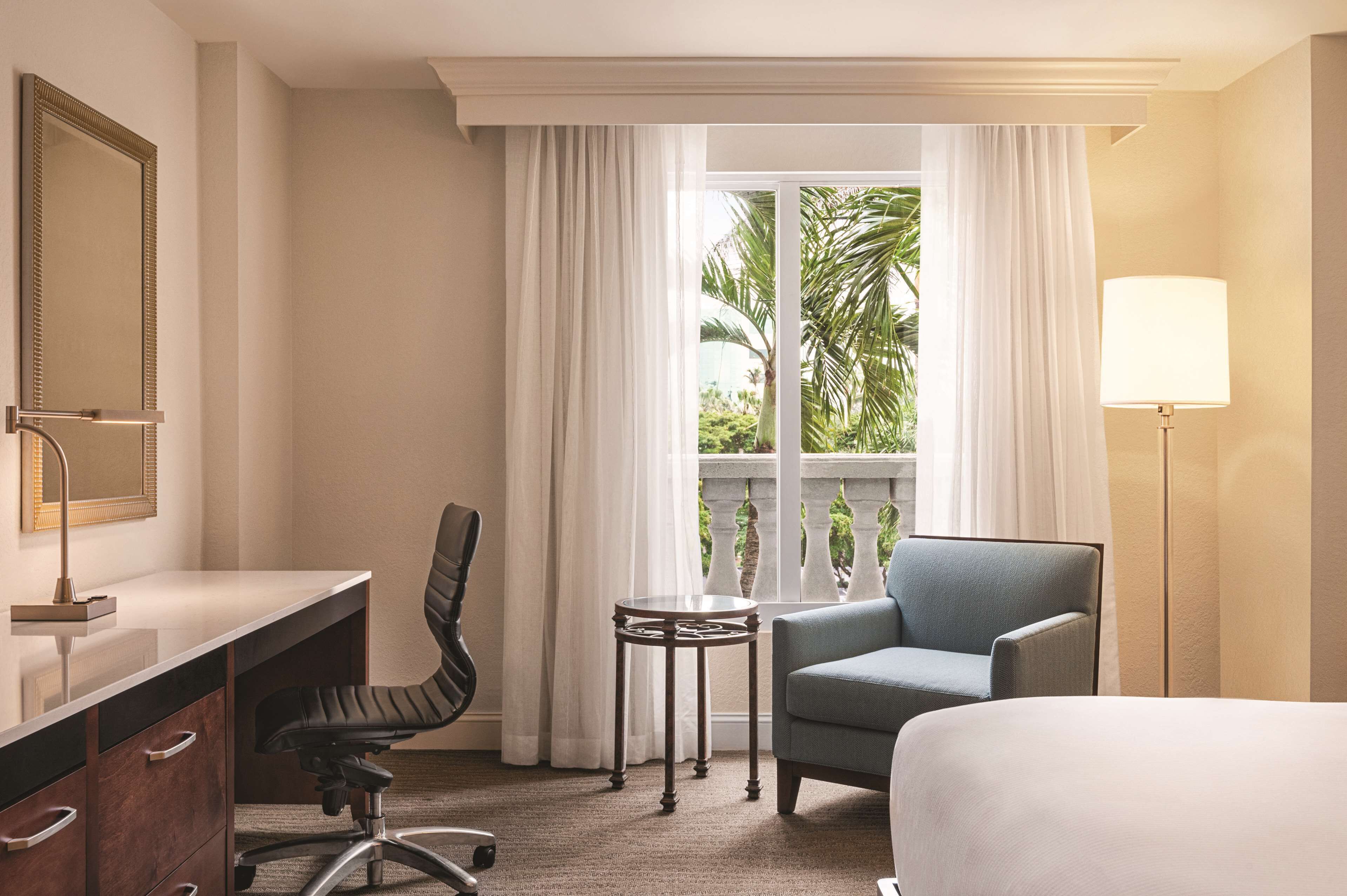 hypo-allergenic bedding, pillow-top beds, in-room safe, desk