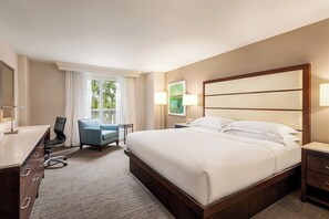 Hypo-allergenic bedding, pillowtop beds, in-room safe, desk