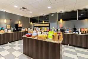 Petit déjeuner buffet compris tous les jours