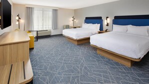 A hotel room with two beds, a desk, a chair, and a TV. - Hampton Inn Hotel Detroit/Belleville-Airport Area (Belleville)
