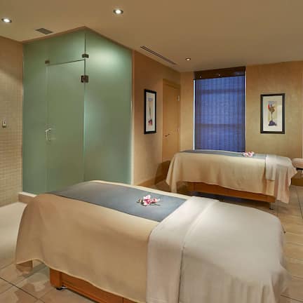 双人护理室、湿蒸房、身体护理、水疗法、芳香疗法、热石按摩