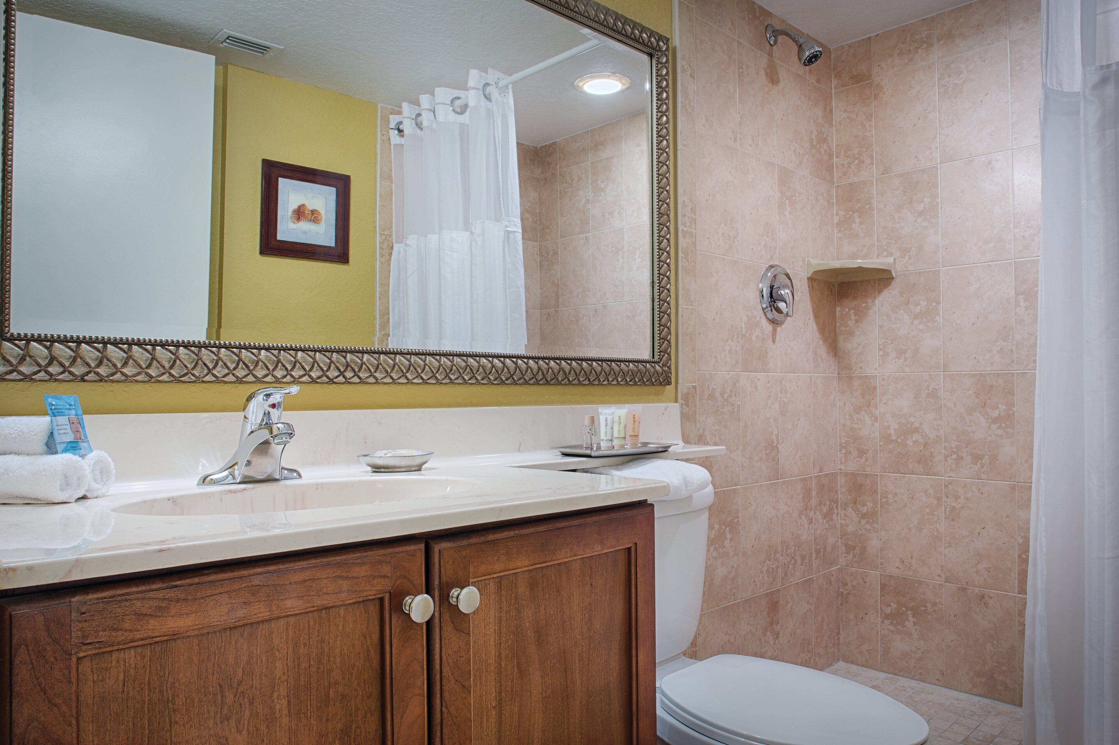 1 bedroom, in-room safe, iron/ironing board, free wifi