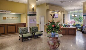 Lobby-Lounge