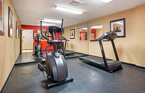 Fitness facility - Aviator Suites Hotel by Aspen Hotels (Juneau)