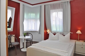 Bureau, Wi-Fi gratuit, draps fournis