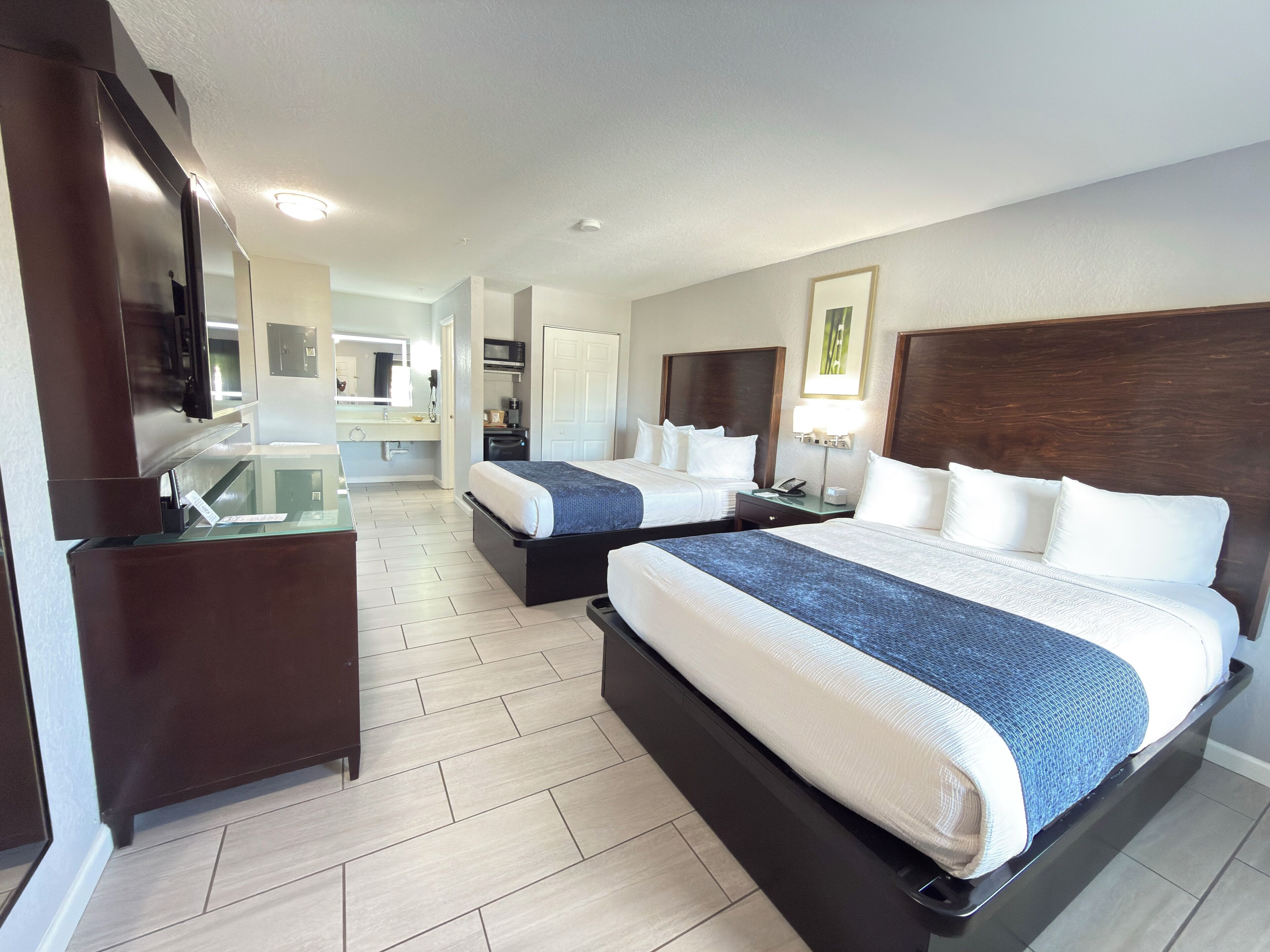 Blackout drapes, iron/ironing board, free WiFi, bed sheets