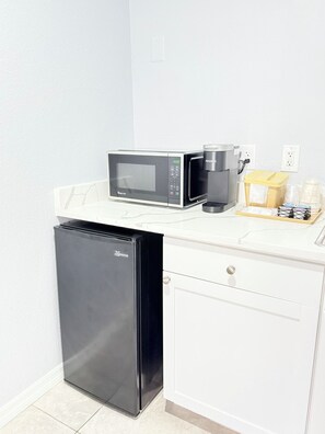 스탠다드룸, 퀸사이즈침대 2개, 금연 | 커피 및/또는 커피 메이커