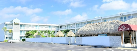 Front of property. Lantern Inn & Suites