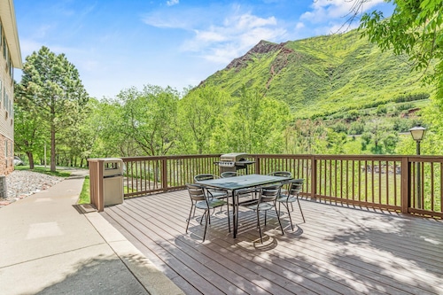 Quality Inn & Suites On the River