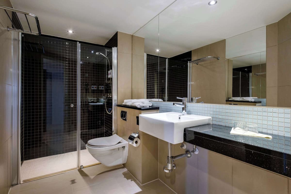 hair dryer, heated floors, towels, soap