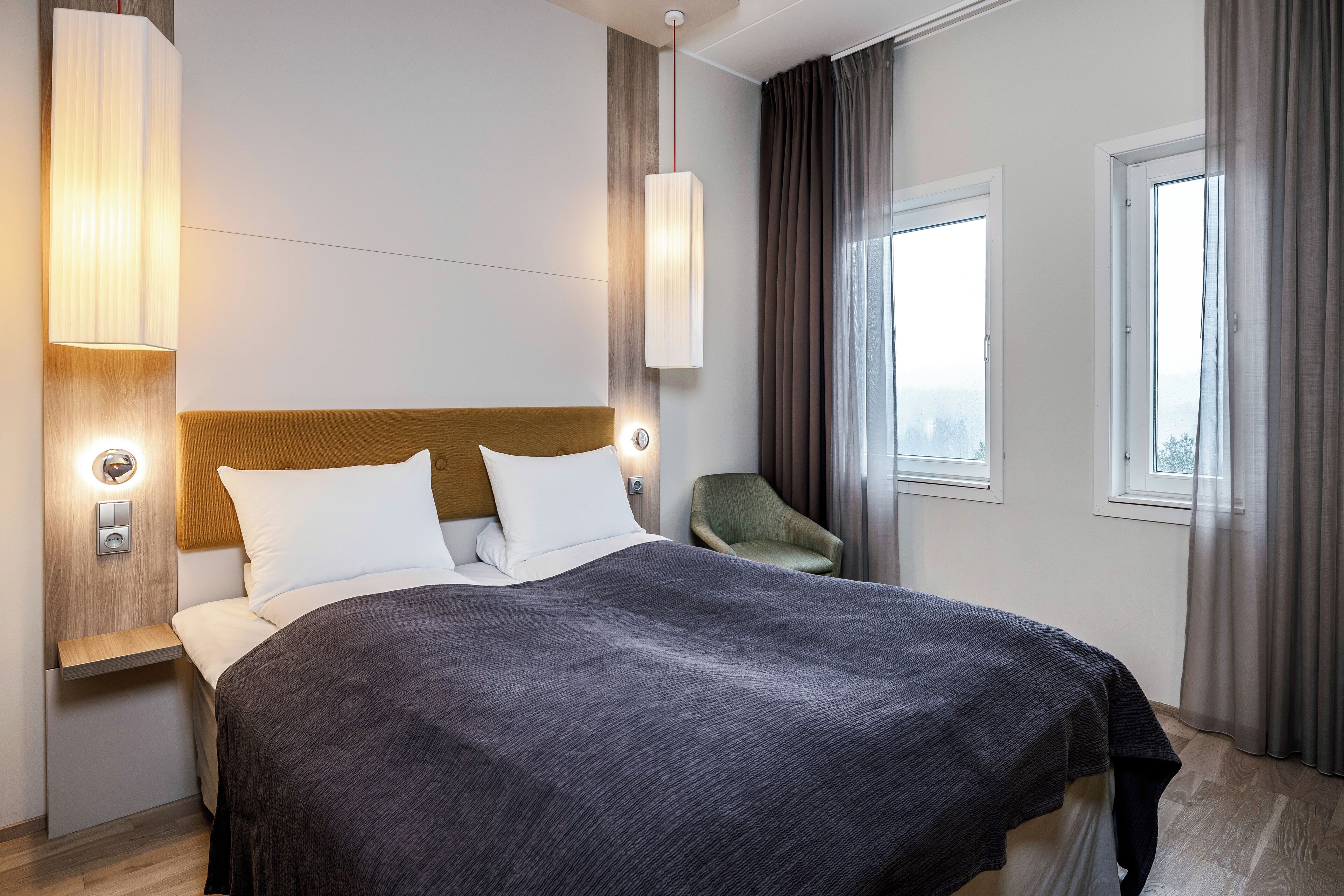 Standard Room, 1 Double Bed, Non Smoking | Blackout curtains, iron/ironing board, bed sheets
