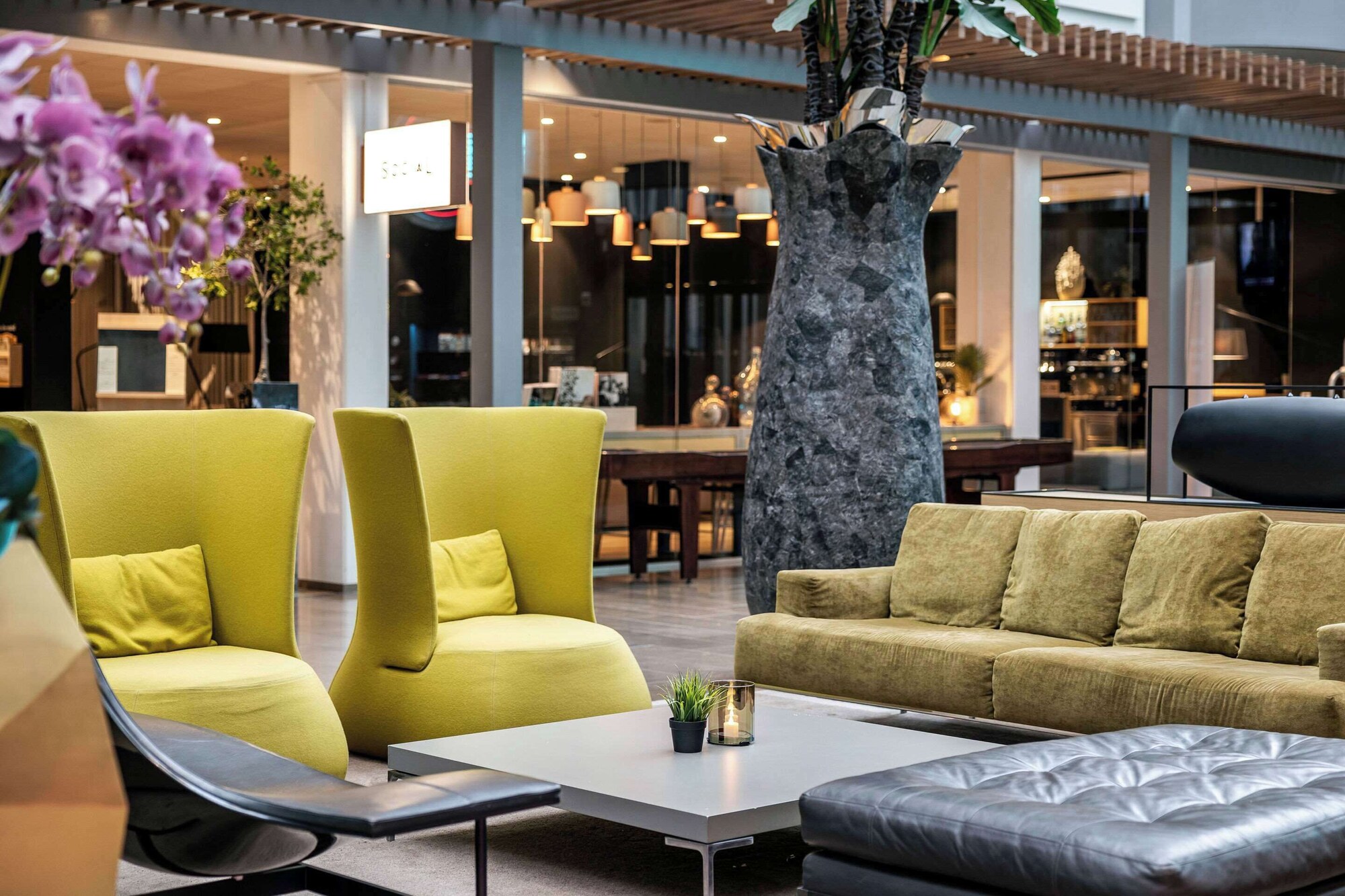 4 Star Hotels