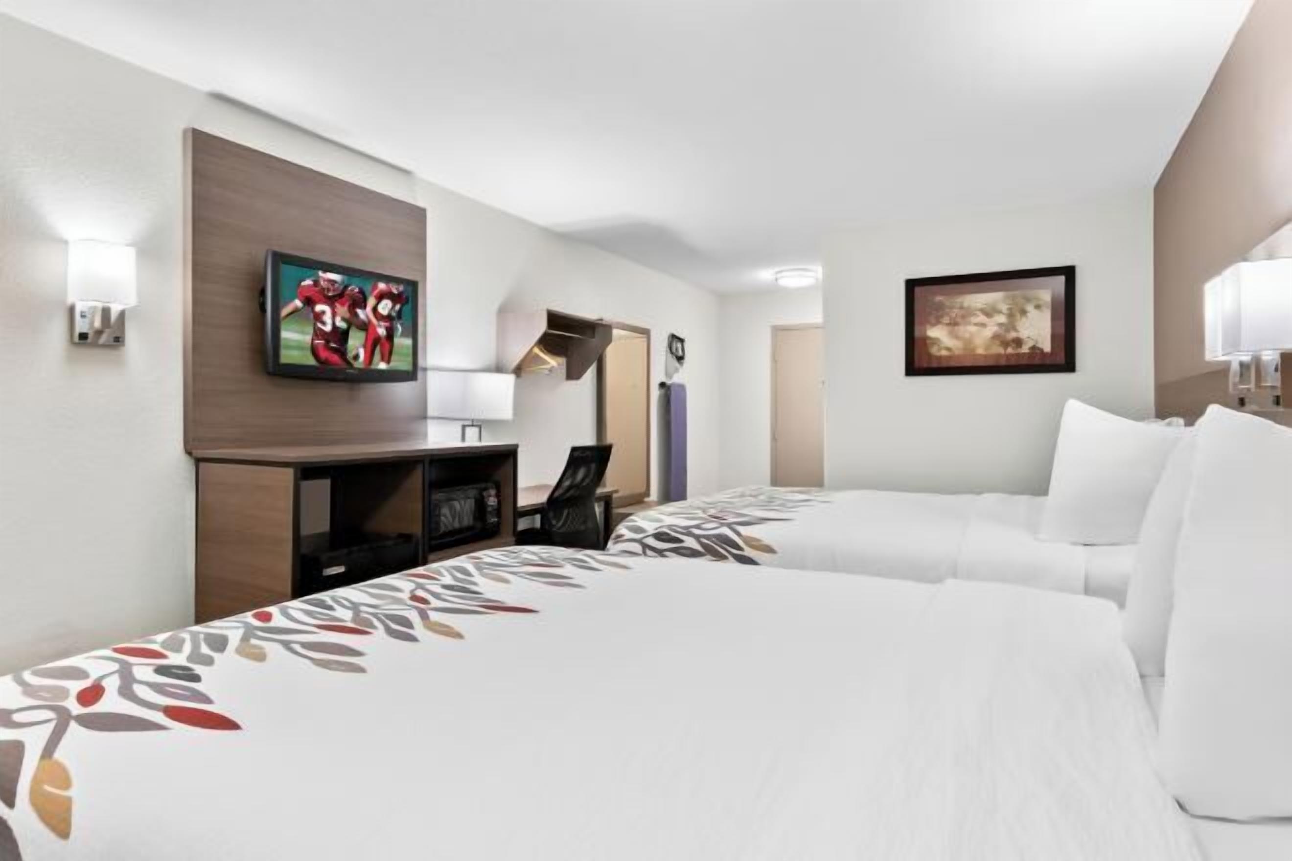 Bureau, rideaux occultants, lits bébé (gratuits), Wi-Fi gratuit