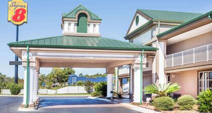 Super 8 by Wyndham Marianna I-10