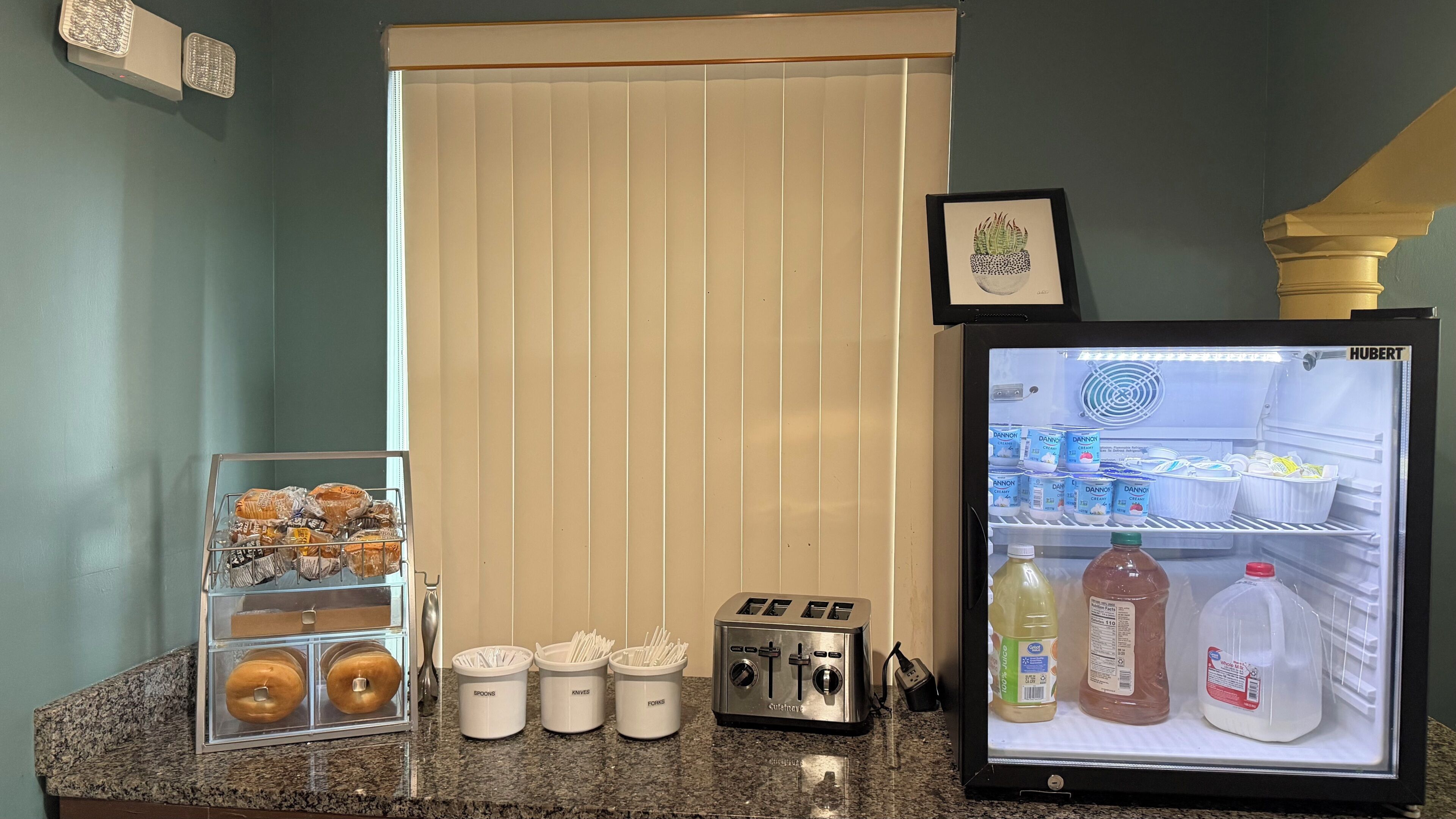 Petit déjeuner continental compris tous les jours