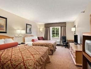 Deluxe Room, 2 Queen Beds