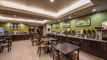 Dagelijks selfservice-ontbijt inbegrepen